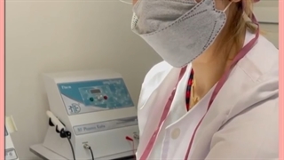 فیلم حین تنگ کردن واژن برای مراجعه عزیز