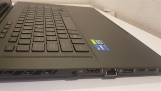 آنباکسینگ و بررسی اولیه لپ تاپ ایسوس ROG Zephyrus M16
