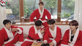 برنامه Going Seventeen 2020 قسمت بیست و نهم 29 ( Christmas in August #1 ) + زیرنویس فارسی