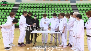 برنامه Going Seventeen 2020 قسمت چهل و دوم 42 ( GOING VS SEVENTEEN #1 ) + زیرنویس فارسی