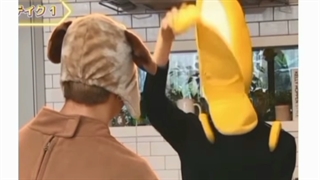 موچی و موز دوست داشتنی:قهقهه:میخوام کارخونه تولید سم رو راه بندازم جین میگه نخند بعد خودش قهقهه میزنه آخه چرااا