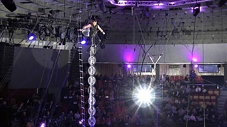 نمایش سیرک : رکورد تک چرخ سواری