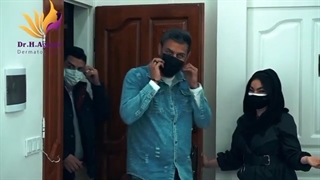 حضور فوتبالیست ها در مطب دکتر آقایی