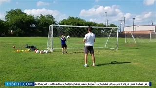 آموزش فوتبال به کودکان-آموزش تکنیک فوتبال-آموزش عبور از موانع با توپ