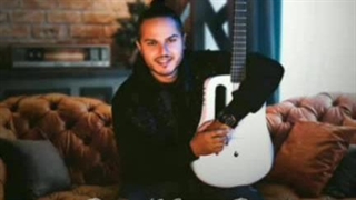 میلاد باران با من باش