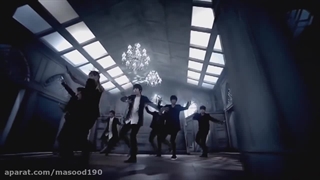 هیتلر دیوانه ای بود که آلمانی هایی که به بیماری روانی دچار شدند و میکشته تا مثلا نژاد بی عیب آریایی رو زنده کنه