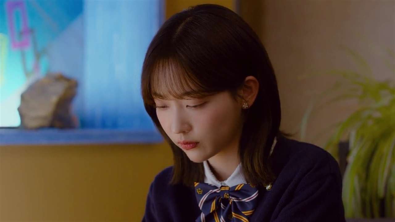 قسمت 11 سریال نور من (light on me) + زیرنویس فارسی نماشا