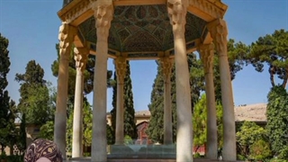 حافظ خوانی . غزل ۵۵ . روژین روناسی