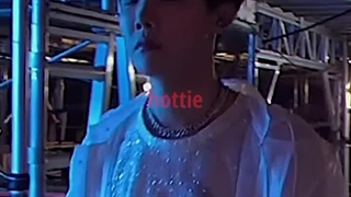 تقدیم به J-hope لاورا❤