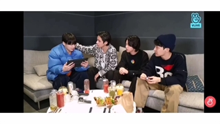 وقتی تهیونگ توی لایو سر کوکی رو ناز کرد/لایو رو دیدین؟