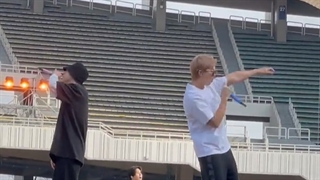 نامجون موهاش بلوندهههه 