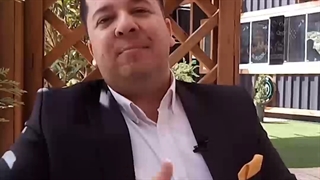 مار و زنبور
