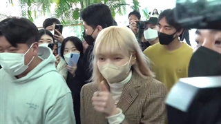 آپدیت Dispatch با ویدیو کامل حضور لیسا بلک پینک در فرودگاه کره به مقصد پاریس LISA of BLACKPINK in airport to paris