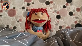 قصه های سروناز این قصه دعوای طاووس و طوطی