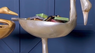 شکلات خوری مدل قو پلی رزین