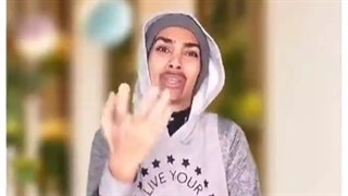 طنز خنده دار هلیا خزایی وقتی دوروز میری کلاس زبان