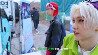 پشت صحنه موزیک ویدیو MANIAC استری کیدز <زیرنویس فارسی>