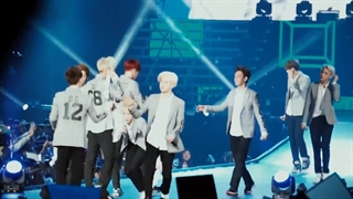 اجرای آهنگ Run (ورژن چینی) از اکسو در Showcase in SHANGHAI