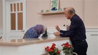 قسمت 6 دانلود سریال مهمونی کیفیت 4k