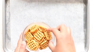 طرز تهیه برشتوک بیسکوییت