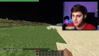 ماینکرفت ولی هر یک دقیقه دهنمون سرویس میشه