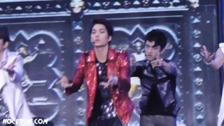 اجرای آهنگ MAMA از اکسو فوکوس روی کای