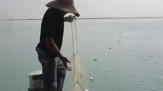 تیزر مستند مرد خاکی با حضور ناخدا مسلم عبداللهی