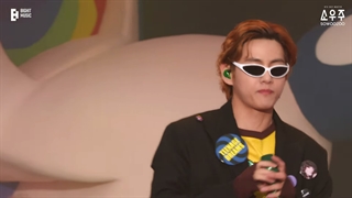 اجرای آهنگ chicken noodle soup,ot7 در ماستر سال 2021 از bts (روز دوم)