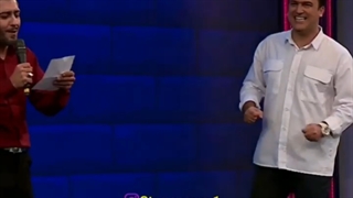 رقص هماهنگ حامد آهنگی و تماشاچی با آهنگ مسیح و آرش