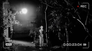 برخورد جالب زن در مواجهه با روح