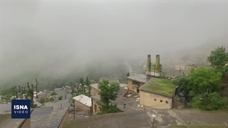 زیبایی ماسوله در میان بهار، مه و باران