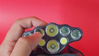 چراغ قوه پیشانی بند غول   ۰۹۱۵۵۰۶۶۴۳۵ تماس بگیرید