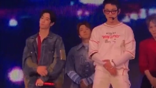 فن کم اجرای Breath در کنسرت HOME COMING WITH IGOT7