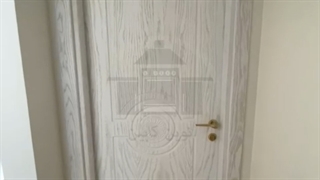 رنگ درب چوبی طوسی