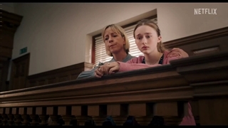 تریلر سریال مرد در مقابل زنبور Man vs. Bee 2022