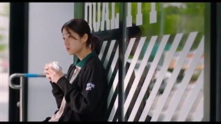 فیلم The Girl on a Bulldozer 2022 با بازی کیم هی یون و یسونگ گروه سوپرجونیور با زیرنویس فارسی