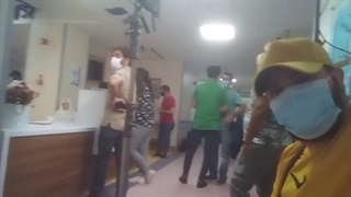 نمایی از پشت صحنه کارگردان علیرضاشعبانیان