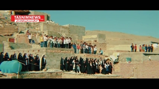 اجرای سرود سلام فرمانده در حاشیه شهر زاهدان در سیستان و بلوچستان