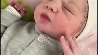 تولد پسر قشنگمون مبارک باشه