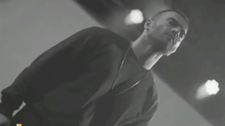 یاس آهنگ(&)بیس دار  علف های هرز