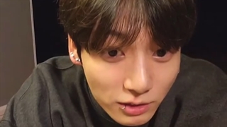 جواب جونگ کوک وقتی ازش پرسیدن تهیونگ خوش قیافست عرررر