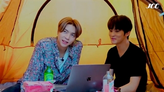 دانلود قسمت نوزدهم برنامه JCC با حضور  مارک NCT 127 همراه با زیرنویس فارسی نماشا