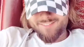 های بچز /: من باز آمَدُم آقا /: