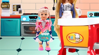 مدرسه عروسک ها | روتین صبحگاهی عروسک دختر برای رفتن به مدرسه