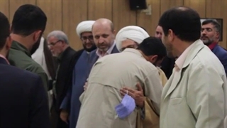 تجلیل از ابوذر روحی خواننده شعر فاخر سلام فرمانده