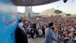 سرود سلام فرمانده در شهرضای اصفهان