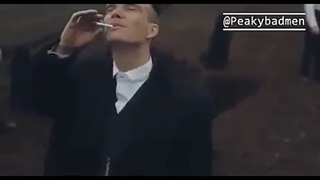 شایعات بزرگ اغلب پشت ادمای ضعیفن  پس اگه میبینی پشتم کسی گو نمیخوره حتما مث تو نریدم