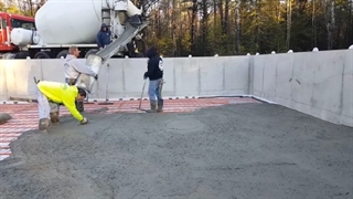 روان کننده در بتن چیست