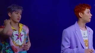 جوری که جین جین حواسش به راکیه:))...از جین جین مهربون تر هست اصن؟!