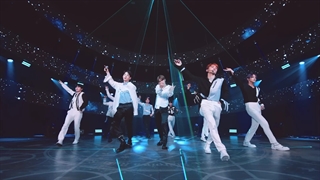 پرفورمنس ویدئو shine a light از گروه JO1